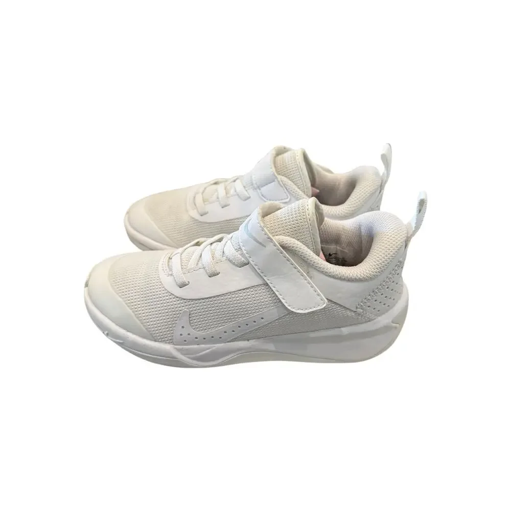 Nike Omni Multi-Court Kids Shoes White Pure Platinum 13C DM9026-100
